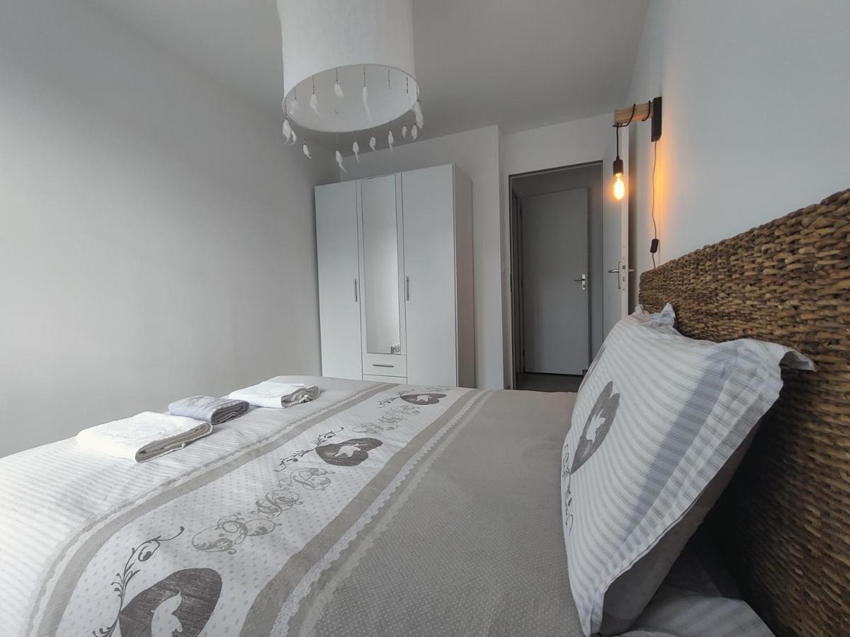 Appartement T3 Plume Hyper Centre D'Ernee Экстерьер фото