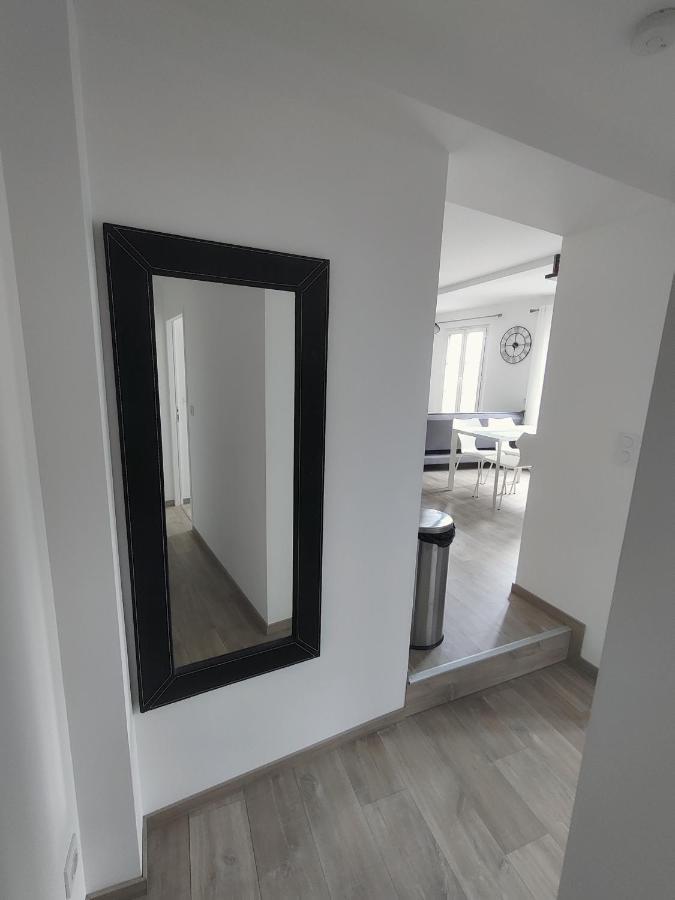 Appartement T3 Plume Hyper Centre D'Ernee Экстерьер фото